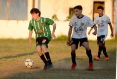 Foto de la galería: El Decano ganó y quedó como escolta de la Zona 1 del Torneo de fútbol local