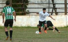 Foto de la galería: El Decano ganó y quedó como escolta de la Zona 1 del Torneo de fútbol local