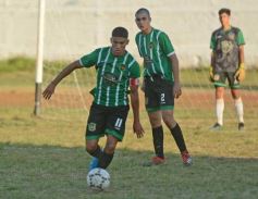 Foto de la galería: El Decano ganó y quedó como escolta de la Zona 1 del Torneo de fútbol local