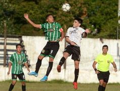 Foto de la galería: El Decano ganó y quedó como escolta de la Zona 1 del Torneo de fútbol local