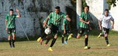 Foto de la galería: El Decano ganó y quedó como escolta de la Zona 1 del Torneo de fútbol local