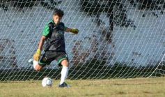 Foto de la galería: El Decano ganó y quedó como escolta de la Zona 1 del Torneo de fútbol local