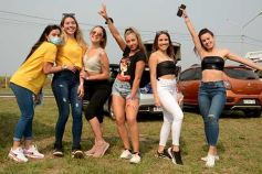 Foto de la galería: Afición y celebración compartida en el cierre del TC en el Autódromo capitalino