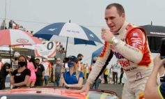 Foto de la galería: Afición y celebración compartida en el cierre del TC en el Autódromo capitalino