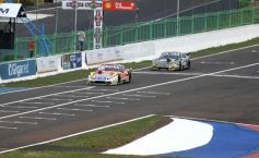 Foto de la galería: Afición y celebración compartida en el cierre del TC en el Autódromo capitalino