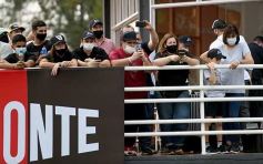 Foto de la galería: Afición y celebración compartida en el cierre del TC en el Autódromo capitalino