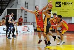 Foto de la galería: Clásico posadeño en el regreso de la Liga Provincial de Básquet