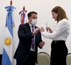 Foto de la galería: El Colegio de Abogados de Misiones tomó juramento a nuevos profesionales del Derecho