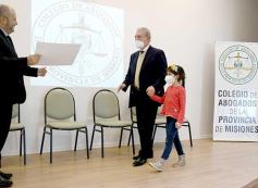 Foto de la galería: Reconocimiento y distinción a la trayectoria profesional de abogados misioneros