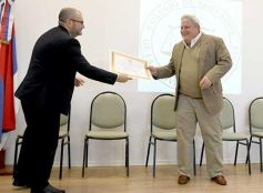 Foto de la galería: Reconocimiento y distinción a la trayectoria profesional de abogados misioneros