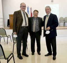 Foto de la galería: Reconocimiento y distinción a la trayectoria profesional de abogados misioneros