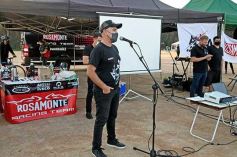 Foto de la galería: El Gobernador acompañó la presentación de la 5° fecha del Misionero de Pista