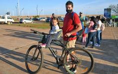 Foto de la galería: El Gobernador acompañó la presentación de la 5° fecha del Misionero de Pista