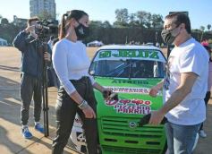 Foto de la galería: El Gobernador acompañó la presentación de la 5° fecha del Misionero de Pista