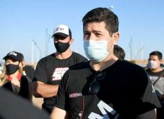 Foto de la galería: El Gobernador acompañó la presentación de la 5° fecha del Misionero de Pista