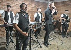 Foto de la galería: Celebración y encuentro familiar al ritmo de Los Foracks