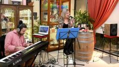 Foto de la galería: Noche de degustación y buena música en el Almacén del Vino Epicúreo