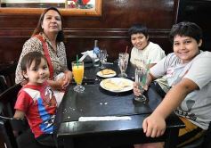 Foto de la galería: Amigos y buena onda en la recorridas por la ciudad capital