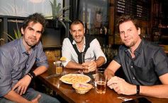 Foto de la galería: Sábado de picadas, cervezas y amigos en Antares Posadas