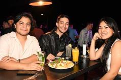 Foto de la galería: Sábado de picadas, cervezas y amigos en Antares Posadas