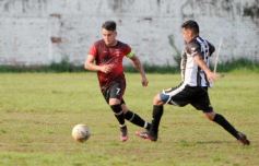 Foto de la galería: Huracán sorprendió sobre la hora y logró el pase a cuartos del Torneo Clasificatorio