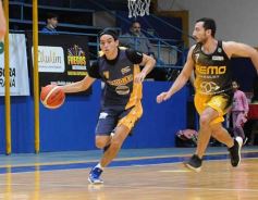 Foto de la galería: Nuevo triunfo auriazul en la Liga Provincial de Básquet