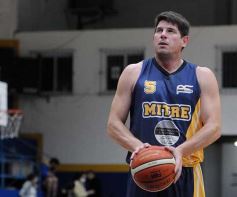 Foto de la galería: Nuevo triunfo auriazul en la Liga Provincial de Básquet