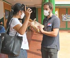 Foto de la galería: Compromiso y acompañamiento ciudadado en la jornada electoral en Posadas