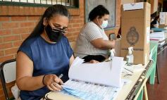 Foto de la galería: Compromiso y acompañamiento ciudadado en la jornada electoral en Posadas