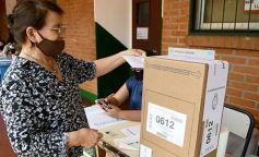 Foto de la galería: Compromiso y acompañamiento ciudadado en la jornada electoral en Posadas