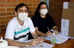 Foto de la galería: Compromiso y acompañamiento ciudadado en la jornada electoral en Posadas