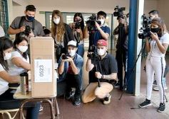 Foto de la galería: Compromiso y acompañamiento ciudadado en la jornada electoral en Posadas