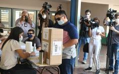 Foto de la galería: Compromiso y acompañamiento ciudadado en la jornada electoral en Posadas