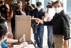 Foto de la galería: Compromiso y acompañamiento ciudadado en la jornada electoral en Posadas