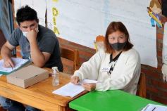 Foto de la galería: Compromiso y acompañamiento ciudadado en la jornada electoral en Posadas