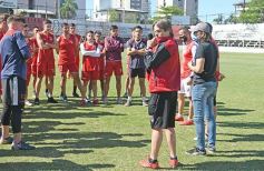 Foto de la galería: Guarani aspira al ascenso de la mano de Carlos Marczuk