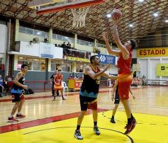 Foto de la galería: Tokio ganó y quedó como lider de la zona sur en la Liga Provincial