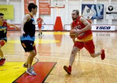 Foto de la galería: Tokio ganó y quedó como lider de la zona sur en la Liga Provincial