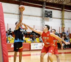 Foto de la galería: Tokio ganó y quedó como lider de la zona sur en la Liga Provincial