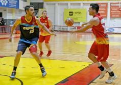 Foto de la galería: Tokio ganó y quedó como lider de la zona sur en la Liga Provincial