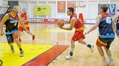 Foto de la galería: Tokio ganó y quedó como lider de la zona sur en la Liga Provincial