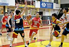 Foto de la galería: Tokio ganó y quedó como lider de la zona sur en la Liga Provincial