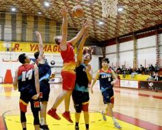 Foto de la galería: Tokio ganó y quedó como lider de la zona sur en la Liga Provincial