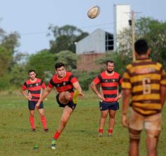 Foto de la galería: Centro de Cazadores sumó otro triunfo y sigue invicto en el Torneo Súper 8 de Rugby