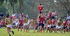 Foto de la galería: Centro de Cazadores sumó otro triunfo y sigue invicto en el Torneo Súper 8 de Rugby