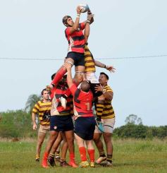 Foto de la galería: Centro de Cazadores sumó otro triunfo y sigue invicto en el Torneo Súper 8 de Rugby