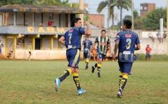 Foto de la galería: Mitre se impuso por penales y logró el pase a semifinales del Torneo Clasificatorio