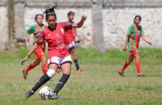 Foto de la galería: 2da fecha del Torneo de Fútbol Femenino del Instituto Saavedra y el Club Guacurari de Posadas