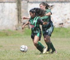 Foto de la galería: 2da fecha del Torneo de Fútbol Femenino del Instituto Saavedra y el Club Guacurari de Posadas