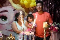 Foto de la galería: Celebración de los tres años y bautismo de la pequeña Emma Stefania